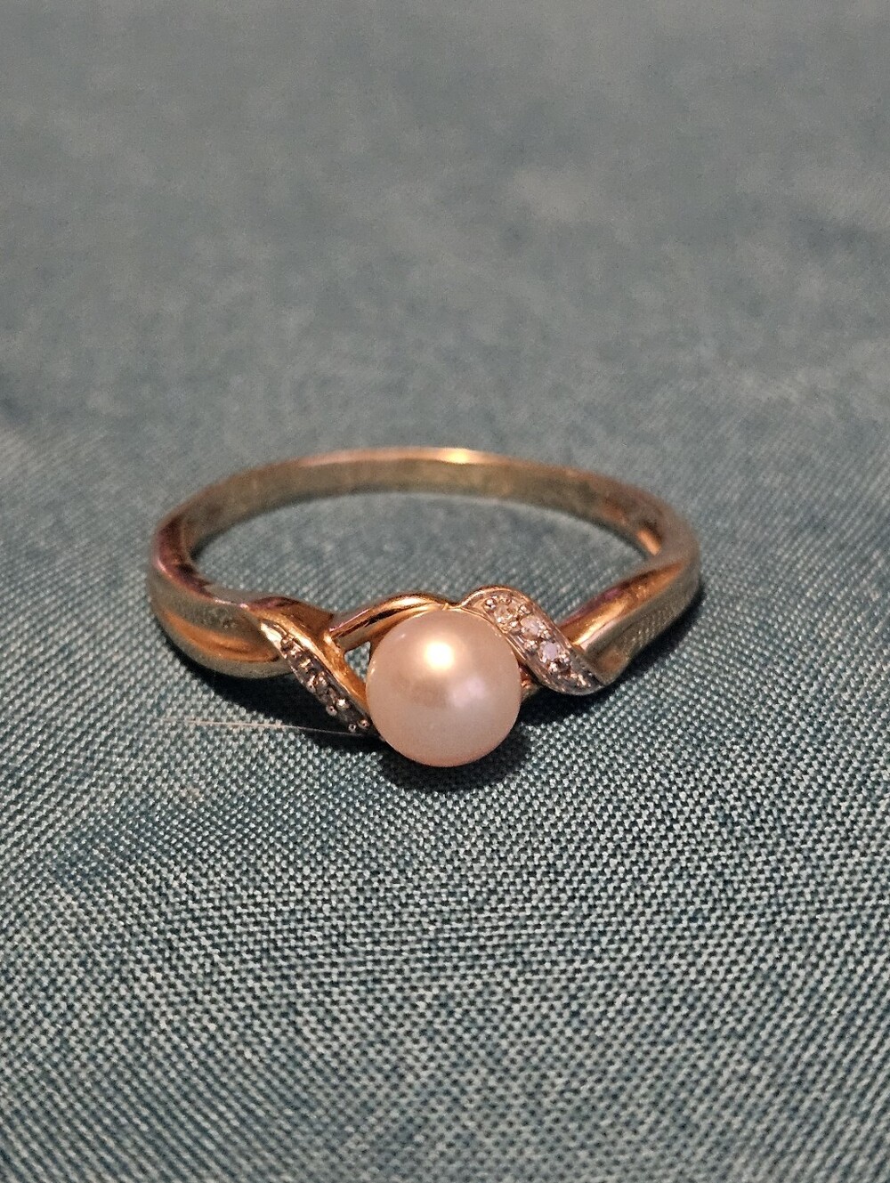 Macy's 10K Gold Cultured Pearl Diamond Accent Bypass Ring Size 10.5